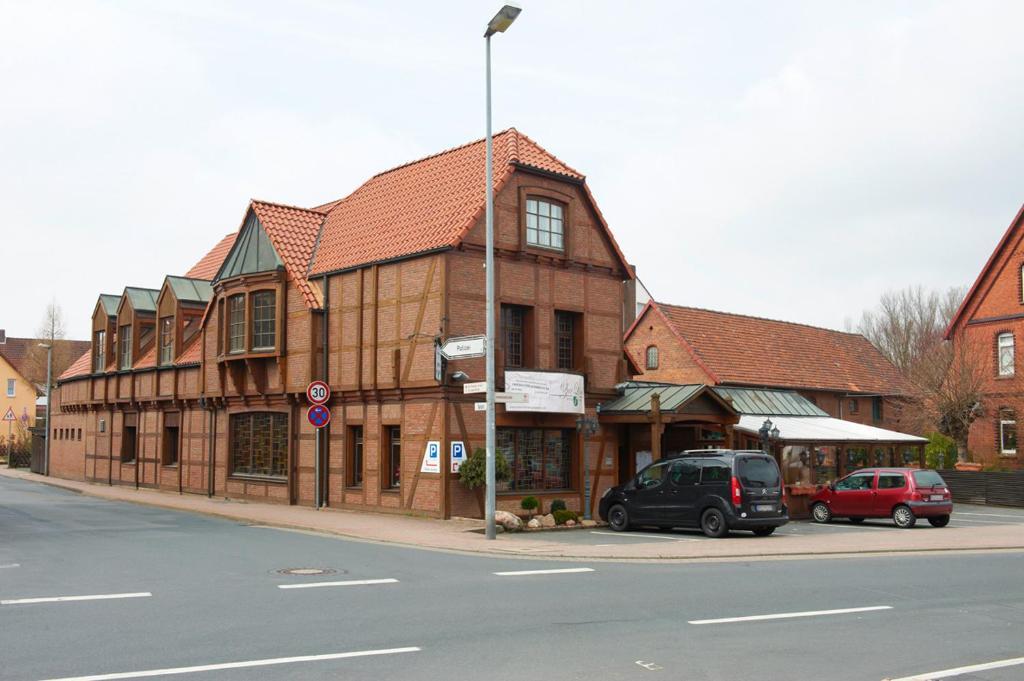 Hotel Restaurant Zur Linde パッテンゼン エクステリア 写真