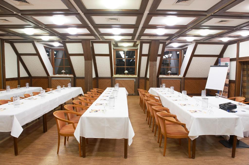 Hotel Restaurant Zur Linde パッテンゼン エクステリア 写真