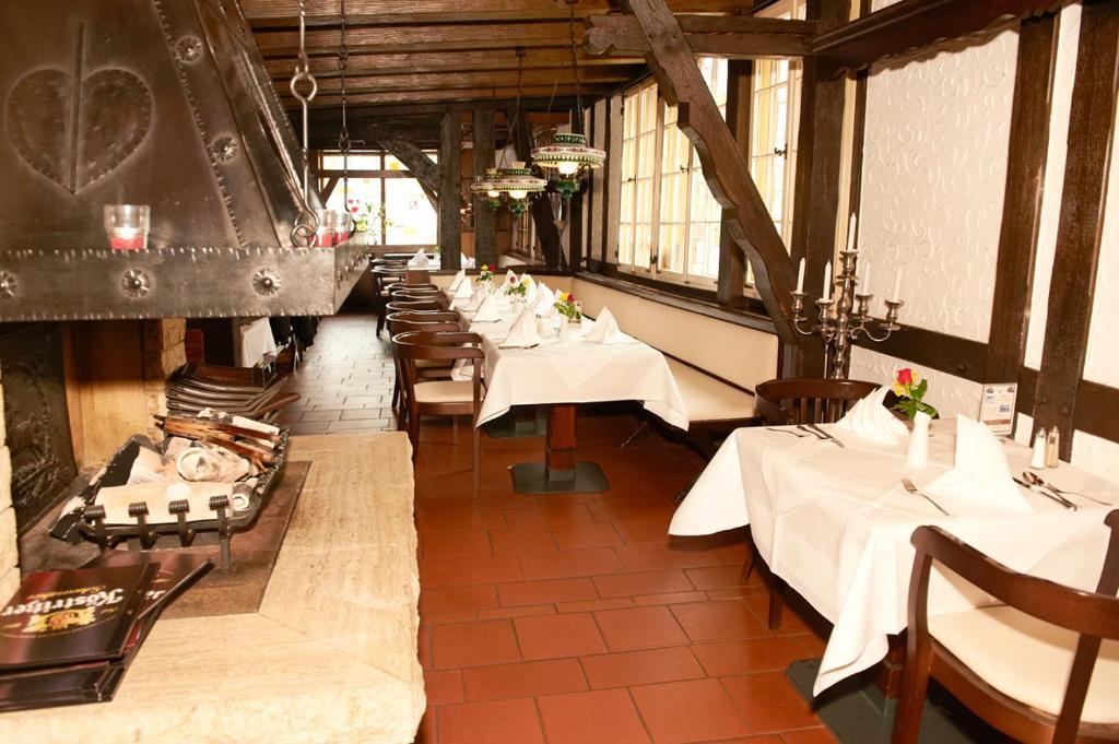 Hotel Restaurant Zur Linde パッテンゼン エクステリア 写真