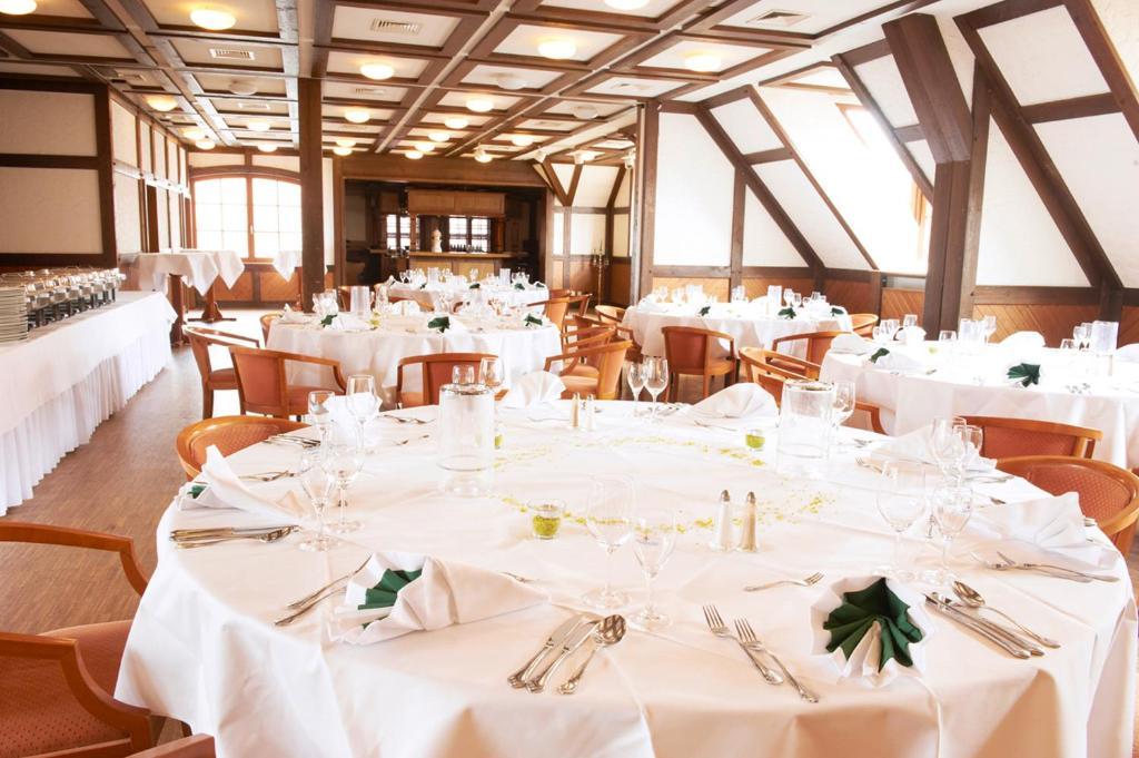 Hotel Restaurant Zur Linde パッテンゼン エクステリア 写真